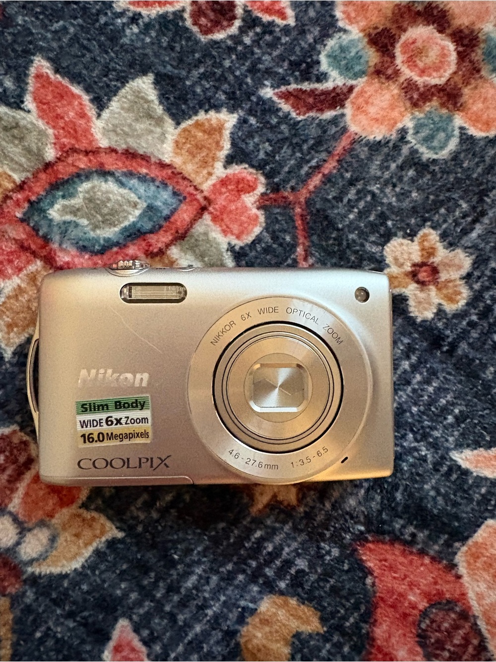 Nikon COOLPIX Compact Digital Camera in Silver